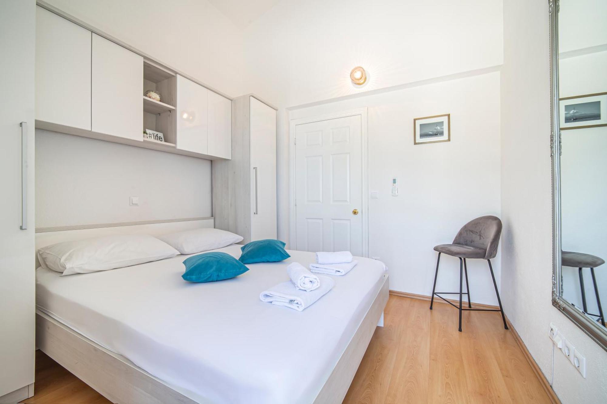 Apartments Emilija Makarska Extérieur photo